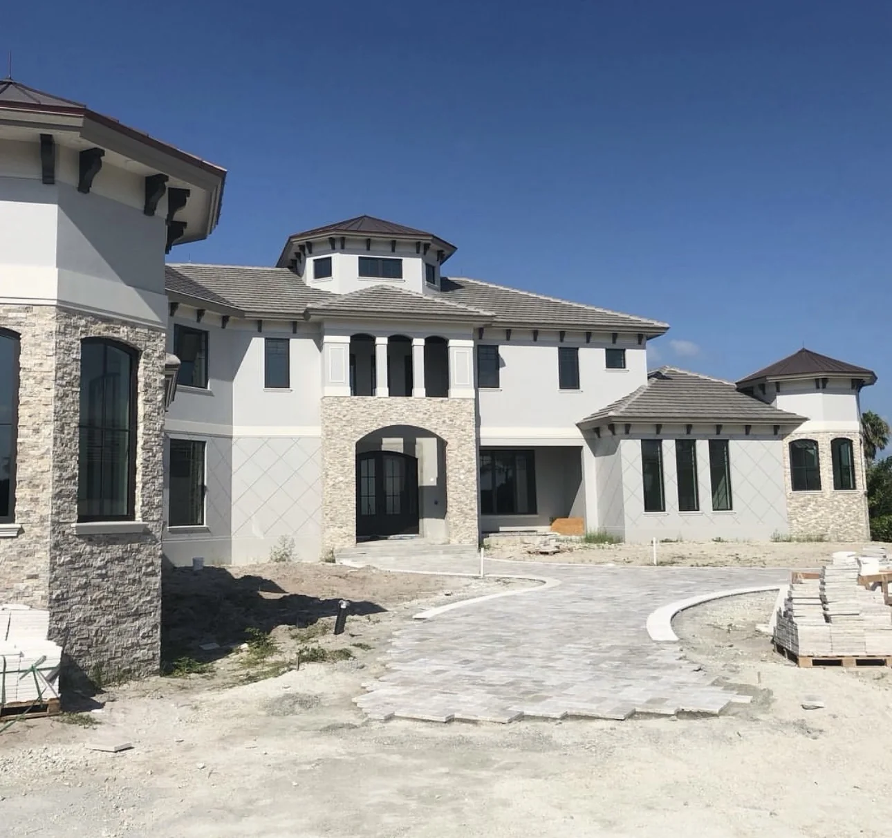 Stucco exterior and finish work 23